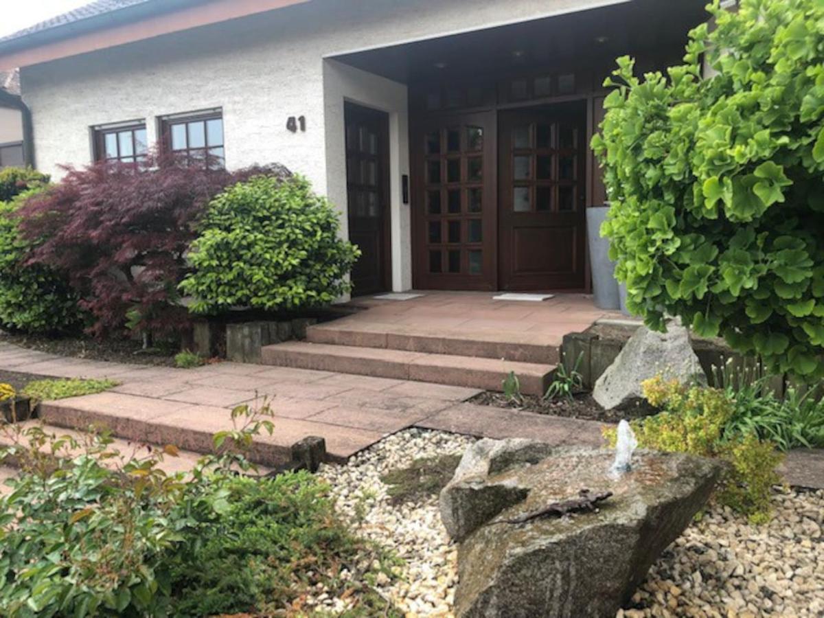 1-Zimmer Apartment, 45 Qm, Im Weinort Neustadt-Duttweiler Neustadt an der Weinstrasse Luaran gambar